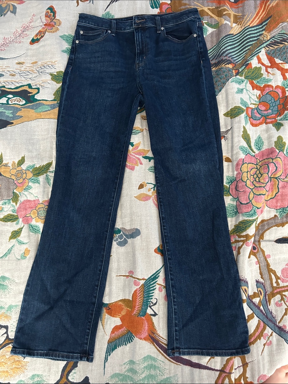 Quince Bella Stretch Straight Jeans in Midnight Blue